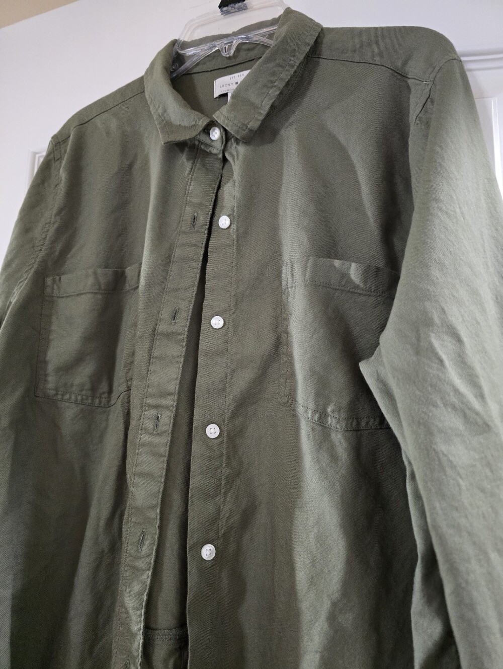 Lucky Brand Women's Olive Green Button-Up Shirt Jacket - Picture 3 of 7